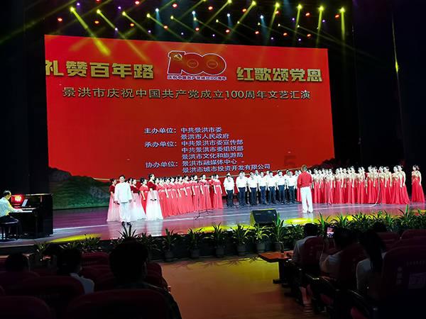 我们有可能拥有美剧《老友记》般的都市生活吗?| 现象观察